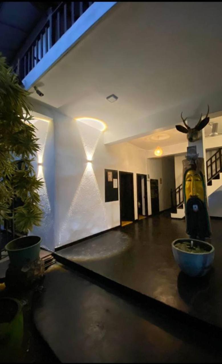 Pearl Villa Rooms And Hostel Unawatuna Kültér fotó