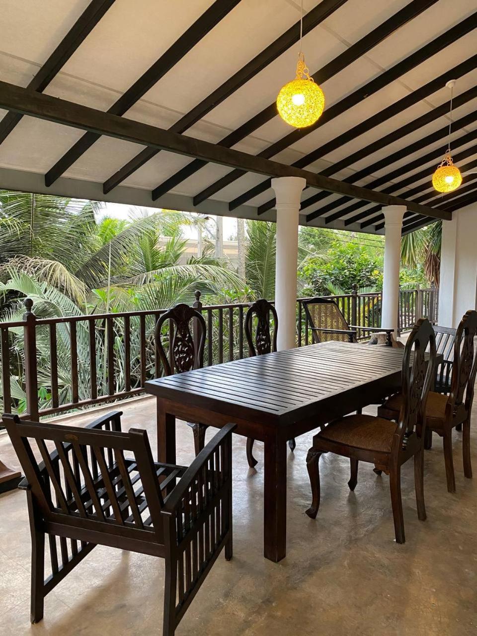 Pearl Villa Rooms And Hostel Unawatuna Kültér fotó