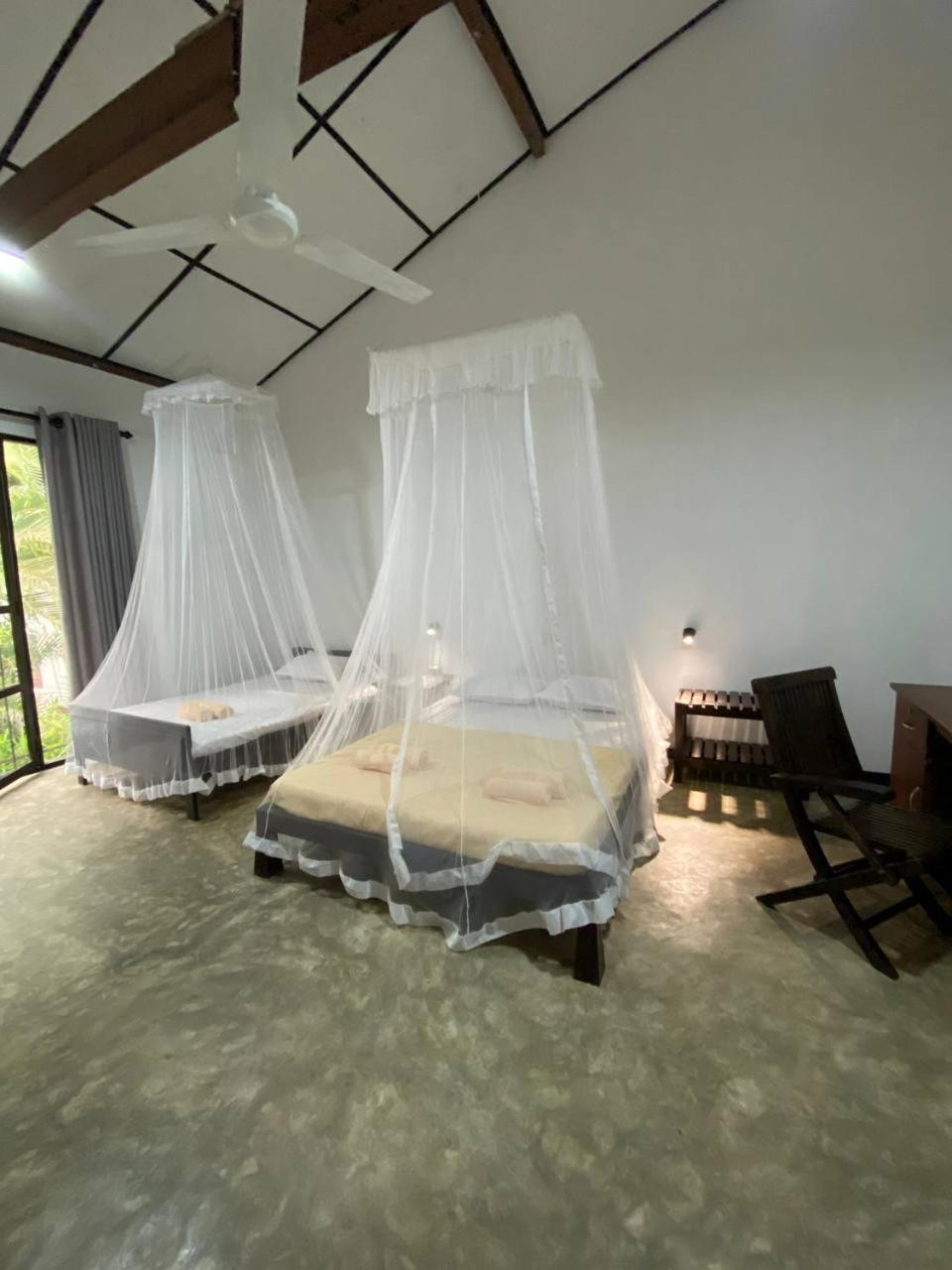 Pearl Villa Rooms And Hostel Unawatuna Kültér fotó