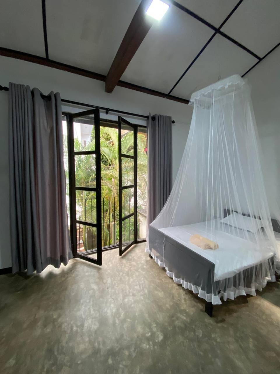 Pearl Villa Rooms And Hostel Unawatuna Kültér fotó