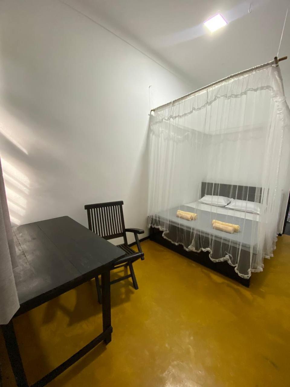 Pearl Villa Rooms And Hostel Unawatuna Kültér fotó