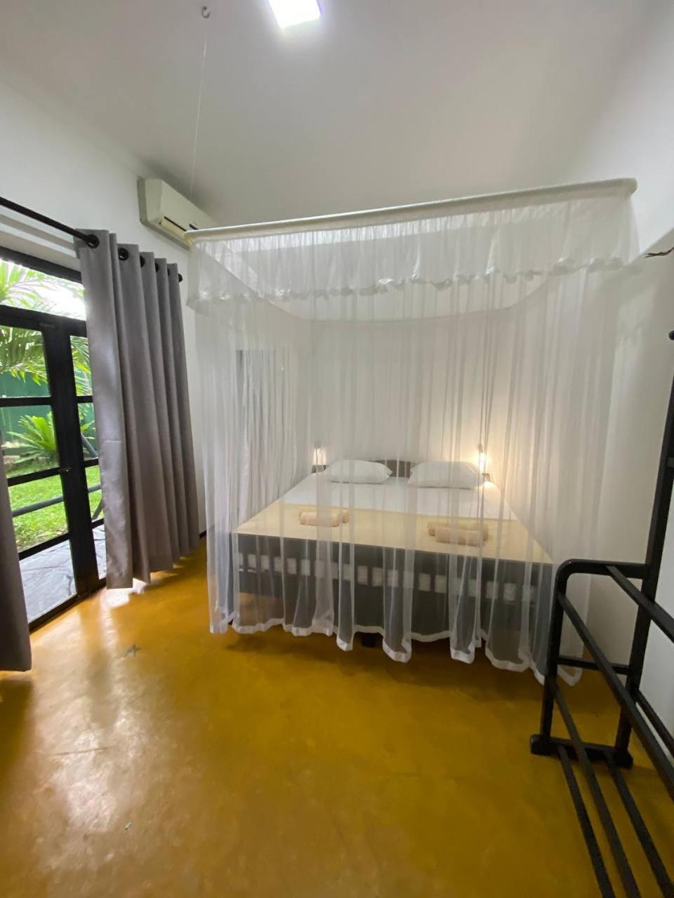 Pearl Villa Rooms And Hostel Unawatuna Kültér fotó